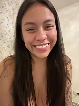 Snapshot of -Selene- chatting on August 5, 2026, 5:23 am -Selene- online show from August 5, 2026, 5:23 am