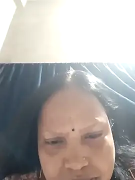 Snapshot of Arohi35 chatting on March 11, 2025, 5:02 pm Arohi35 online show from March 11, 2025, 5:02 pm