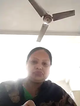 Snapshot of Arohi35 chatting on March 22, 2025, 1:08 pm Arohi35 online show from March 22, 2025, 1:08 pm