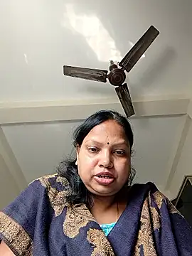 Snapshot of Arohi35 chatting on February 28, 2026, 9:31 am Arohi35 online show from February 28, 2026, 9:31 am