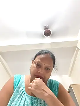 Snapshot of Arohi35 chatting on September 16, 2025, 4:30 pm Arohi35 online show from September 16, 2025, 4:30 pm