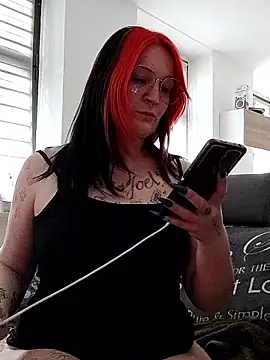 TiffiChantiT2 online show from January 12, 2026, 12:34 pm