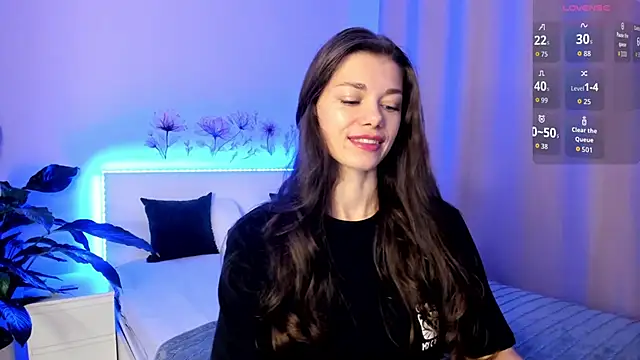 Eva McCoy online show from November 4, 2025, 9:35 am