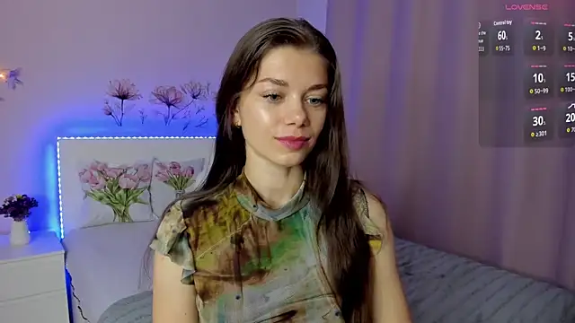 Eva McCoy online show from September 24, 2025, 7:59 am