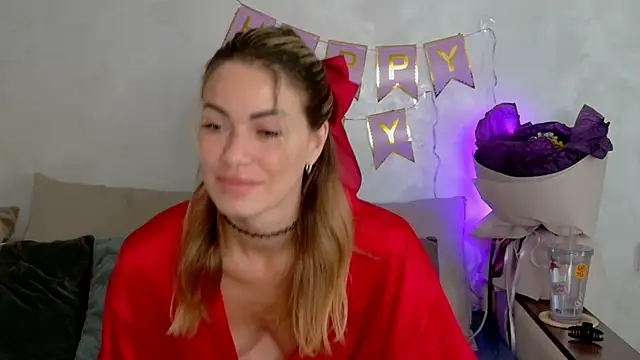 Snapshot of SweetDarling7 chatting on September 23, 2025, 5:36 am SweetDarling7 online show from September 23, 2025, 5:36 am