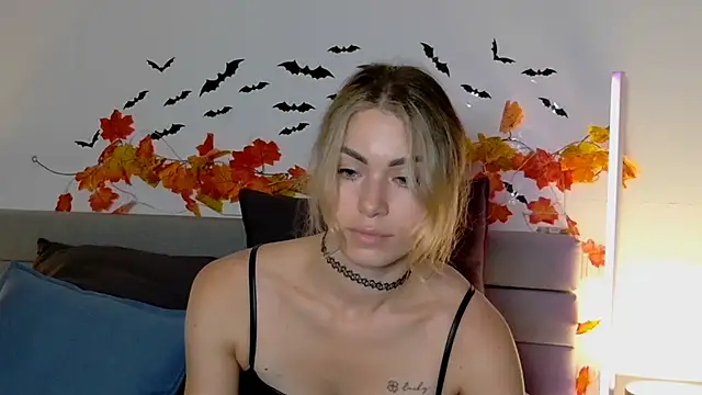 Snapshot of SweetDarling7 chatting on October 29, 2025, 5:01 pm SweetDarling7 online show from October 29, 2025, 5:01 pm