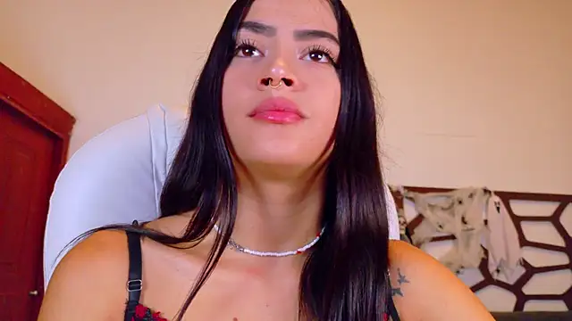 alice rous21 online show from October 31, 2025, 1:19 pm