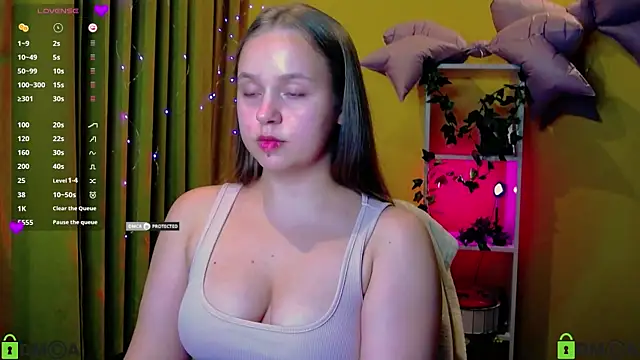 Lilysweet13 online show from August 3, 2026, 6:14 pm