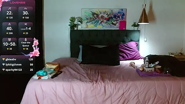 mia velvet1 online show from September 14, 2025, 11:10 am