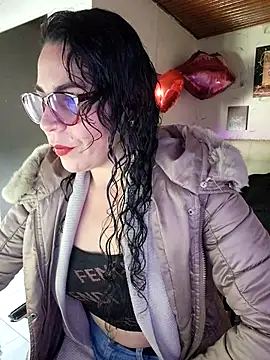 Snapshot of mia_velvet1 chatting on March 3, 2026, 2:46 pm mia velvet1 online show from March 3, 2026, 2:46 pm