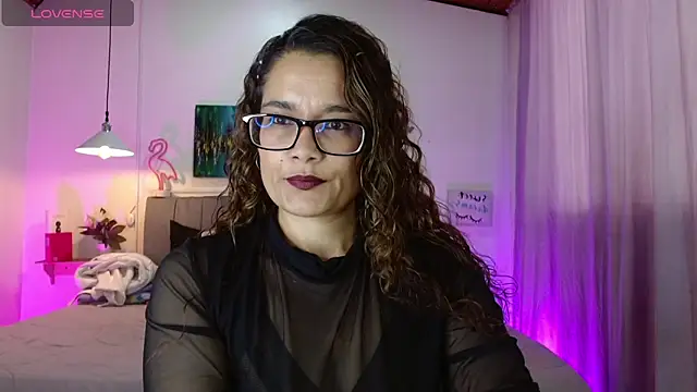 Snapshot of Rose_Thompson1 chatting on April 20, 2026, 1:24 pm Rose Thompson1 online show from April 20, 2026, 1:24 pm
