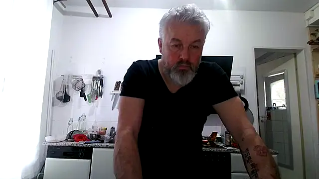 Berg Boy online show from February 14, 2026, 8:25 am