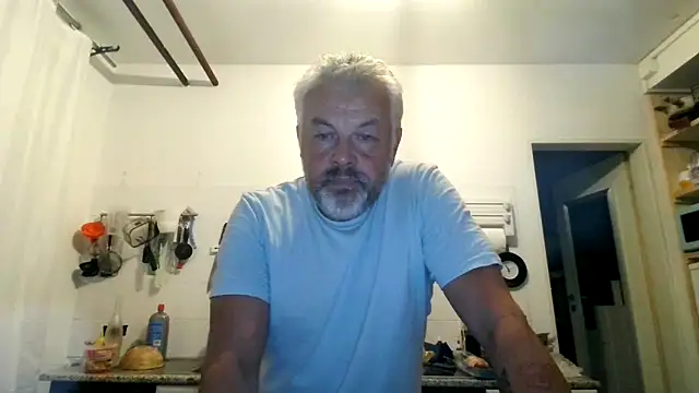 Berg Boy online show from September 23, 2025, 3:57 am