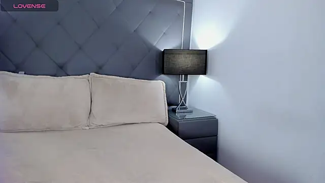 Alexa Madisson online show from September 16, 2025, 8:54 pm