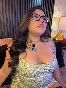 Snapshot of Alexa_Madisson chatting on July 6, 2026, 7:38 pm Alexa Madisson online show from July 6, 2026, 7:38 pm
