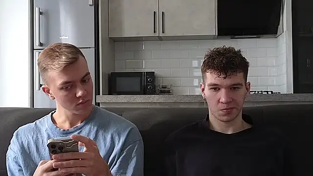 Snapshot of boys_sobolisha chatting on February 6, 2026, 8:32 am boys sobolisha online show from February 6, 2026, 8:32 am