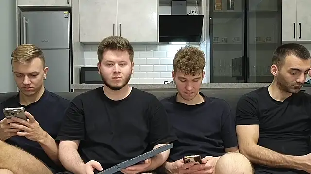 Snapshot of boys_sobolisha chatting on February 6, 2026, 8:38 pm boys sobolisha online show from February 6, 2026, 8:38 pm