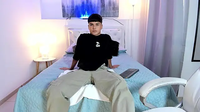 MathewAdams online show from March 14, 2025, 7:12 pm