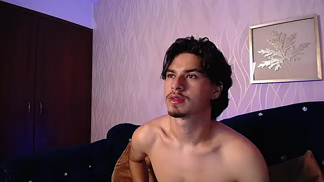 MathewAdams online show from December 21, 2025, 7:21 am