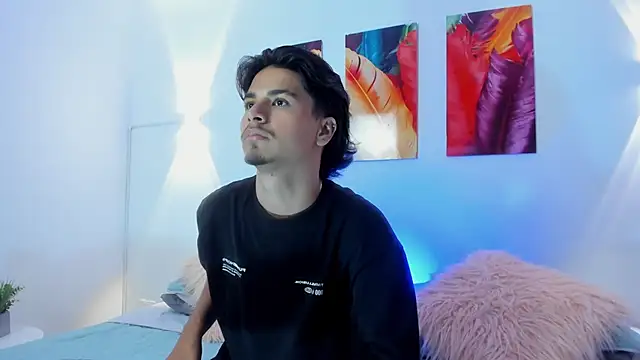 MathewAdams online show from September 9, 2025, 9:35 pm