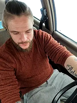 LucysSluttyHubby online show from January 15, 2026, 10:07 am