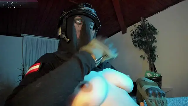 cos operator online show from March 7, 2026, 8:14 pm