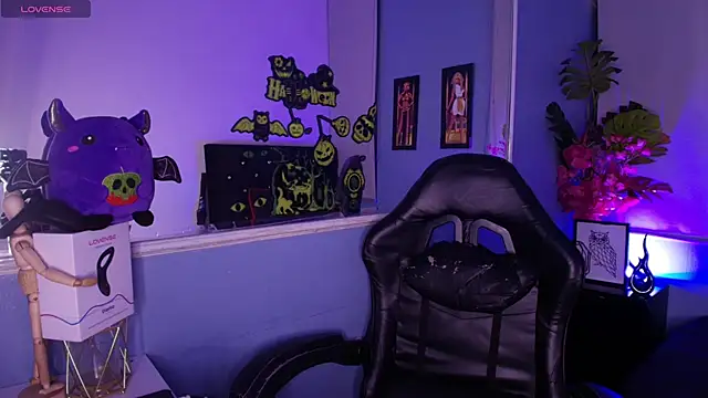 LucasCarterr  online show from October 2, 2025, 4:38 am