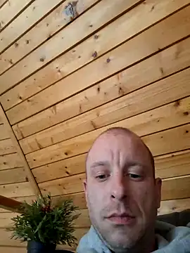 svenpfeifer online show from March 11, 2025, 2:18 pm