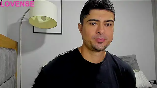 Snapshot of Dante_Storm chatting on October 14, 2025, 9:54 am Dante Storm online show from October 14, 2025, 9:54 am