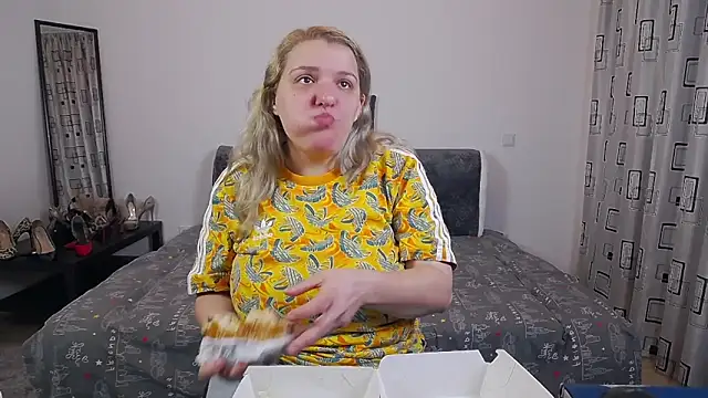 SharronAlexa online show from March 31, 2026, 9:22 am