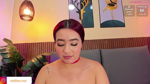 MelinaCruz online show from April 7, 2026, 1:07 am