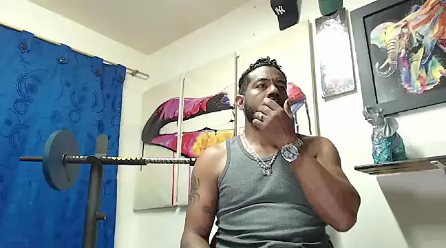 Snapshot of BladeFoxxx1 chatting on March 19, 2025, 2:37 am BladeFoxxx1 online show from March 19, 2025, 2:37 am