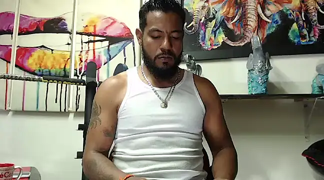 Snapshot of BladeFoxxx1 chatting on March 22, 2025, 9:02 am BladeFoxxx1 online show from March 22, 2025, 9:02 am