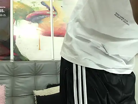 Snapshot of BladeFoxxx1 chatting on September 12, 2025, 1:50 am BladeFoxxx1 online show from September 12, 2025, 1:50 am