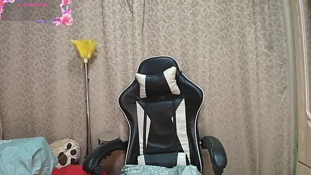 nataliaesmith 24 online show from March 28, 2026, 6:31 pm