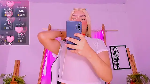 Brithanycullen online show from March 19, 2025, 4:47 am