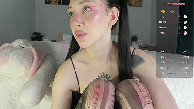 Say luna online show from March 23, 2025, 2:37 am