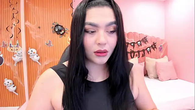 eva sainnt online show from October 28, 2025, 4:50 pm