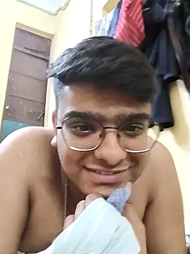 sutfvkii online show from March 12, 2025, 10:28 pm