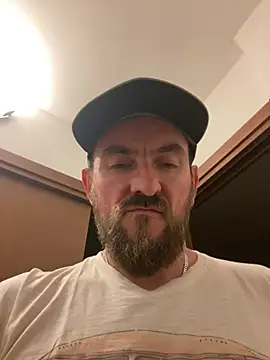 Snapshot of Rimmingtop chatting on May 25, 2026, 8:40 pm Rimmingtop online show from May 25, 2026, 8:40 pm