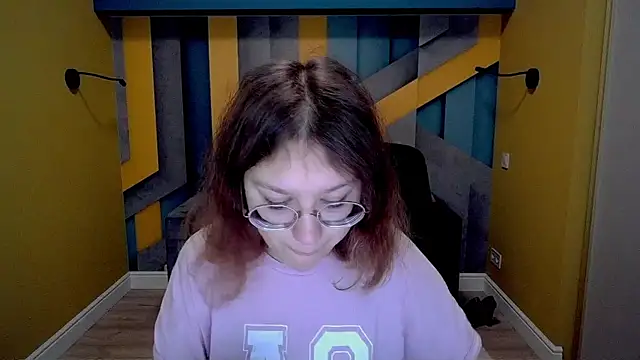 AngelinaLow online show from March 16, 2025, 6:31 am