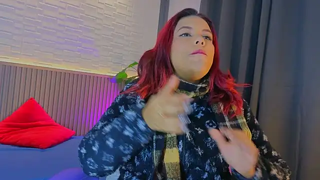 Snapshot of TiffanyWalk chatting on October 4, 2025, 11:23 am TiffanyWalk online show from October 4, 2025, 11:23 am