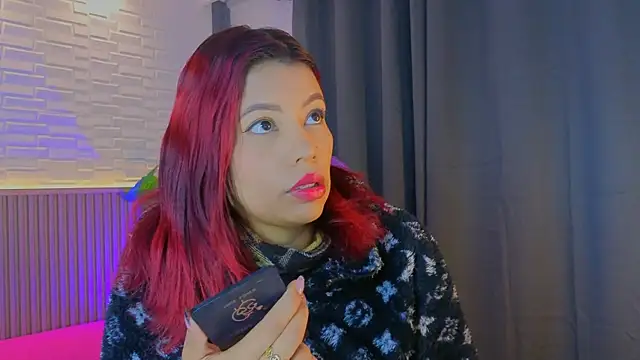 Snapshot of TiffanyWalk chatting on September 27, 2025, 11:16 am TiffanyWalk online show from September 27, 2025, 11:16 am