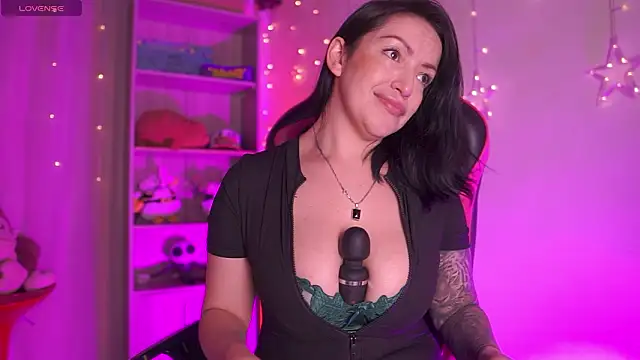 Madison Mayer online show from February 13, 2026, 1:00 pm