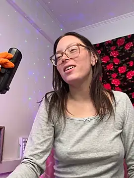 Snapshot of SpaceCowWhore chatting on February 17, 2026, 4:59 pm SpaceCowWhore online show from February 17, 2026, 4:59 pm