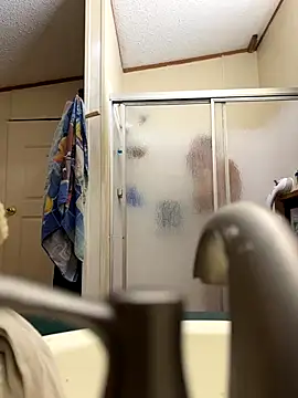 Snapshot of Stillhard8925 chatting on November 27, 2025, 4:13 am Stillhard8925 online show from November 27, 2025, 4:13 am