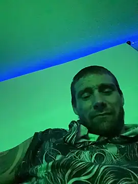 Snapshot of Stillhard8925 chatting on November 2, 2025, 5:12 am Stillhard8925 online show from November 2, 2025, 5:12 am