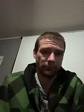 Snapshot of Stillhard8925 chatting on November 1, 2025, 9:36 am Stillhard8925 online show from November 1, 2025, 9:36 am