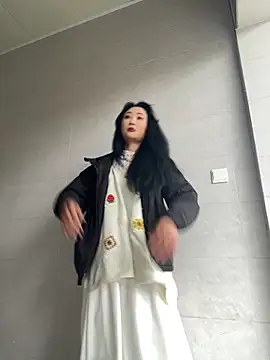 linger-23 online show from March 20, 2026, 5:41 am