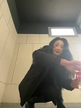 linger-23 online show from March 16, 2026, 5:37 am